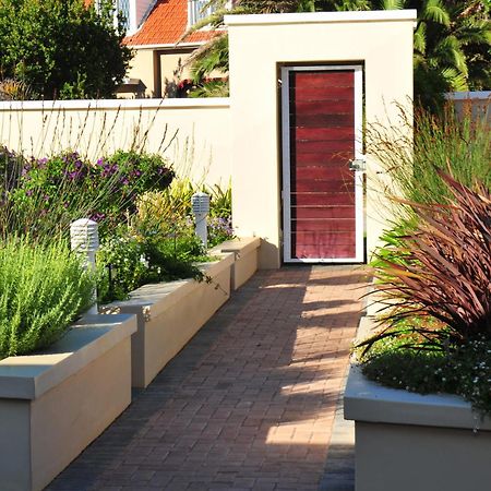 The Blue Lotus Guest House Port Elizabeth Exterior foto