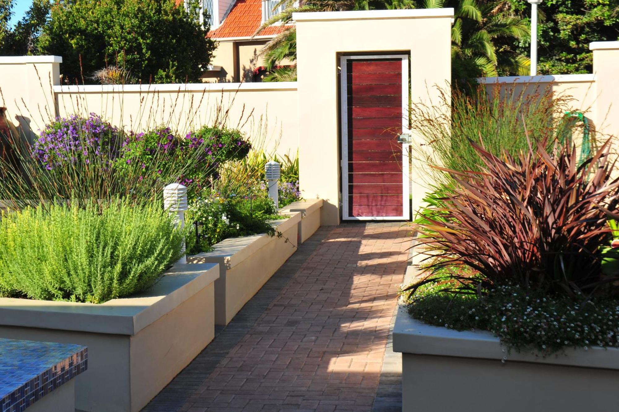 The Blue Lotus Guest House Port Elizabeth Exterior foto